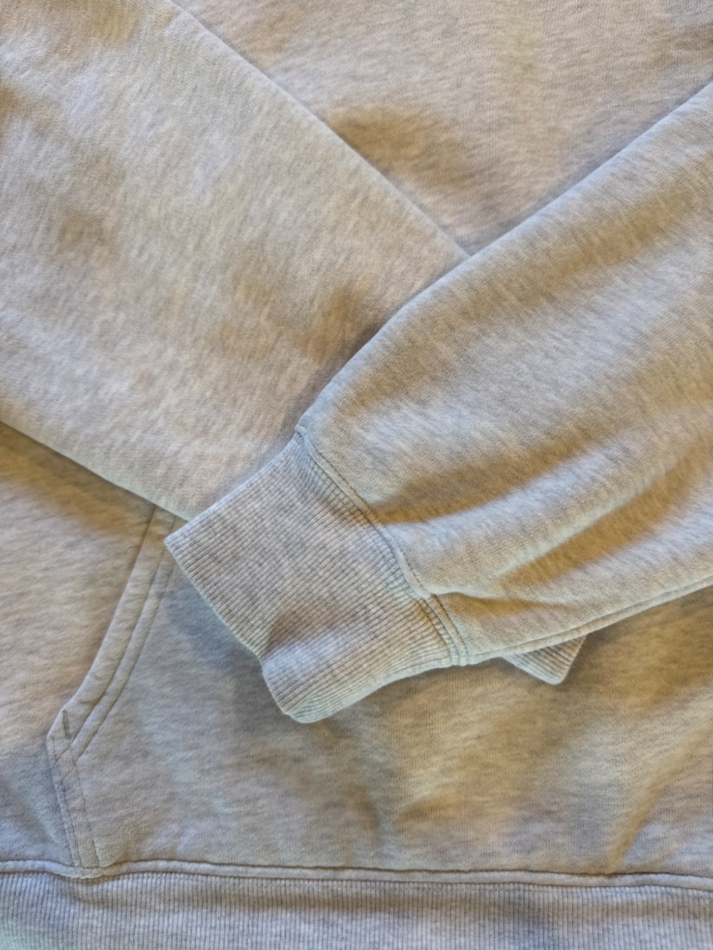 ARITZIA sweat fleece light grey hoodie - Picture 2 of 9